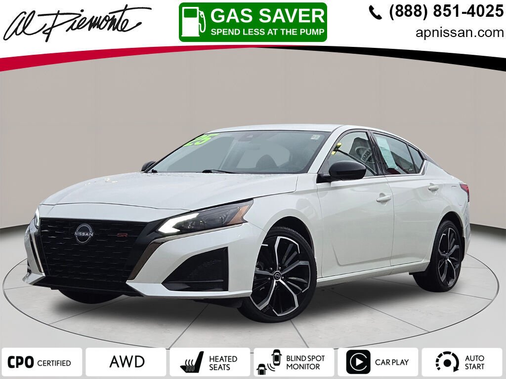 2025 Nissan Altima SR