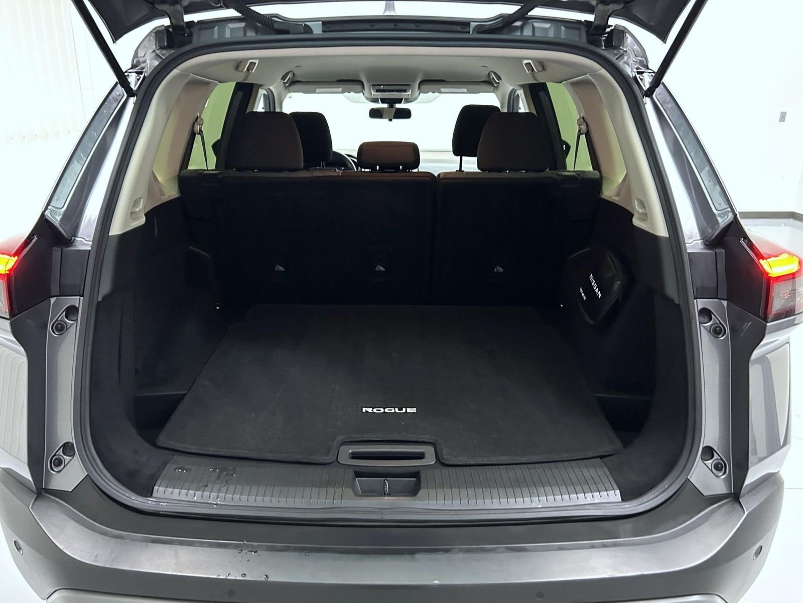 Certified Used 2023 Gray Nissan SV image 21