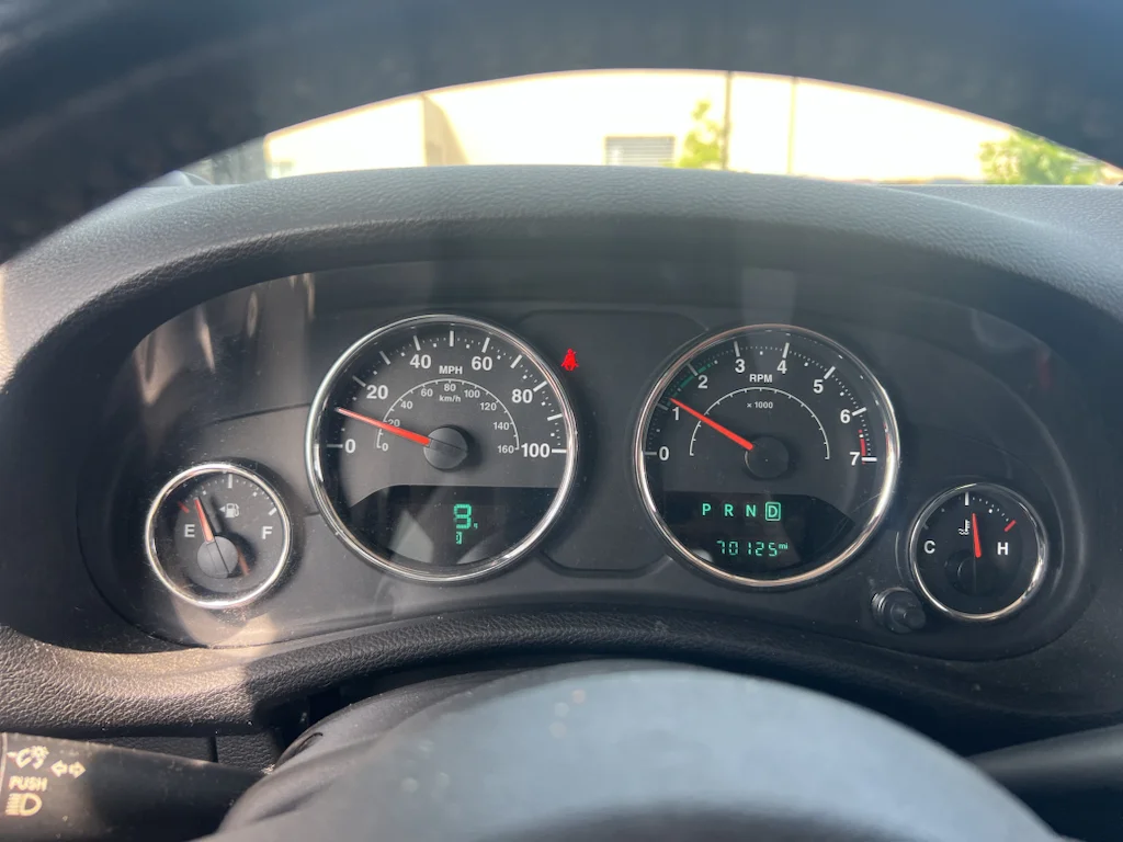 Used 2018 Black Clearcoat Jeep Sahara image 5
