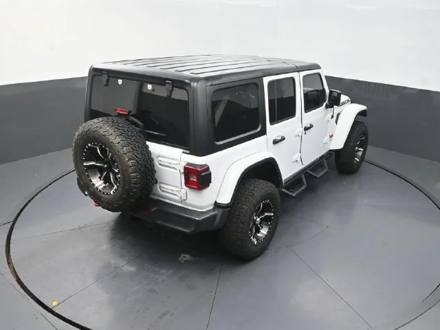 Used 2022 White Jeep Unlimited Rubicon image 18