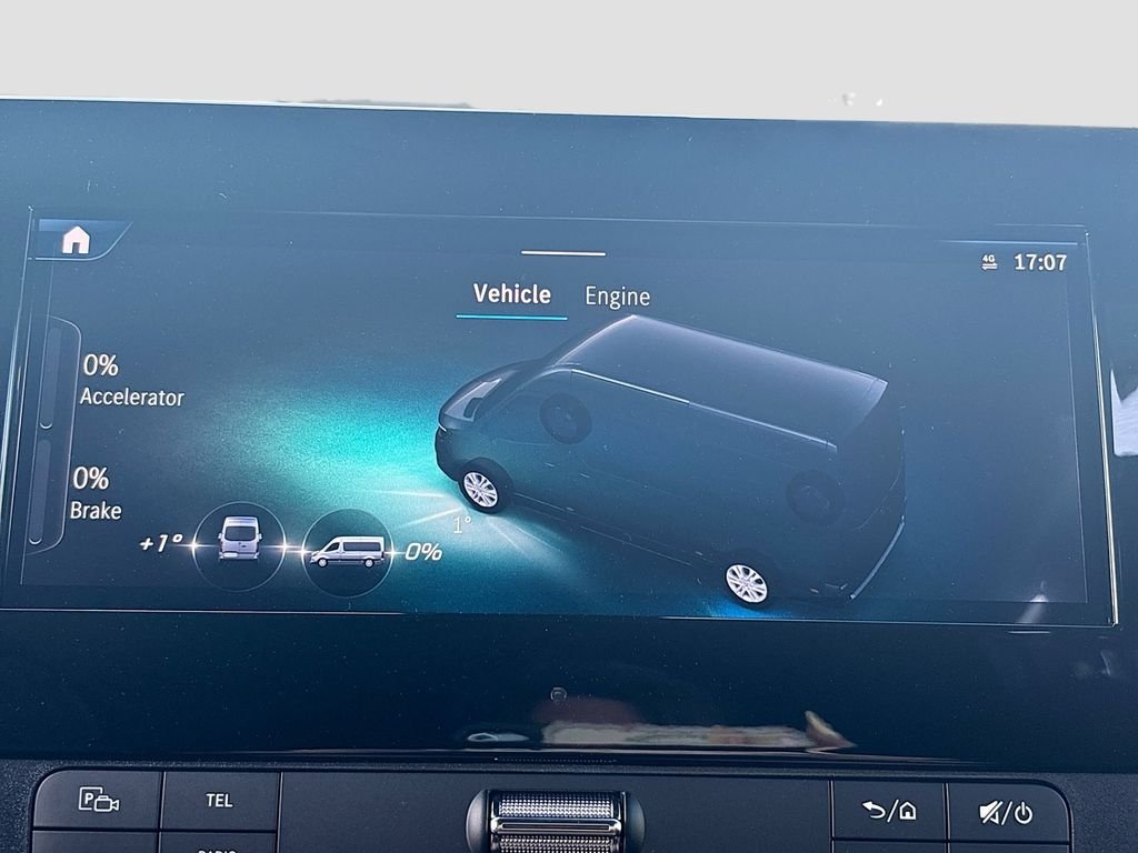 New 2026  Mercedes-Benz Passenger 170 WB image 37