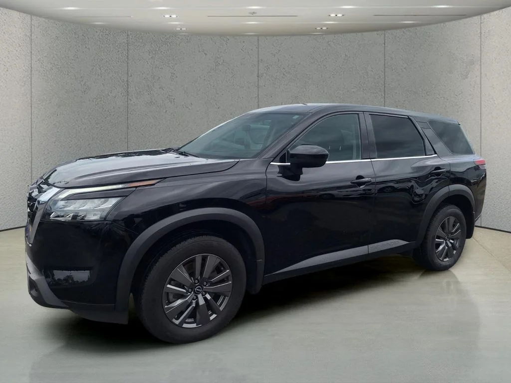 2025 Nissan Pathfinder S 2WD's photo