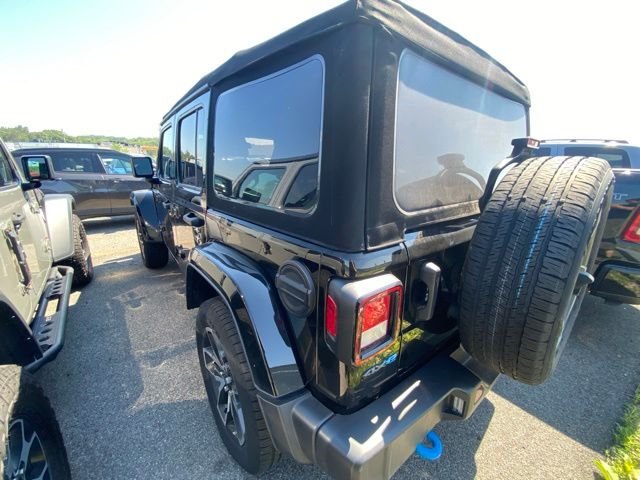Used 2024 Black Jeep Sport S 4xe image 4