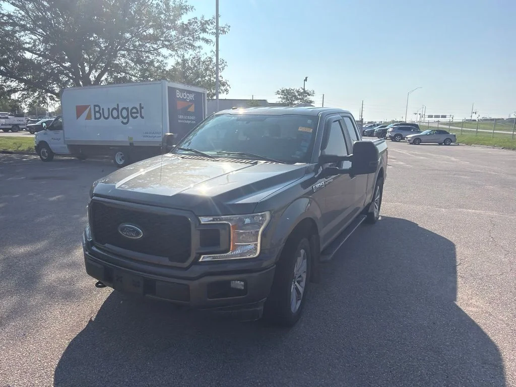 Used 2018 Gray Ford XL image 2