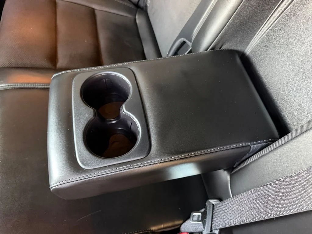 Used 2020 White Jeep Altitude image 27