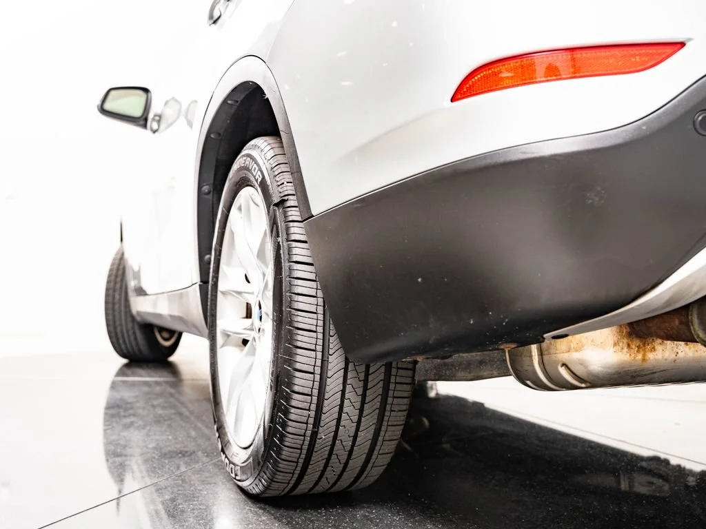 Used 2015 Glacier Silver Metallic BMW xDrive28i image 51