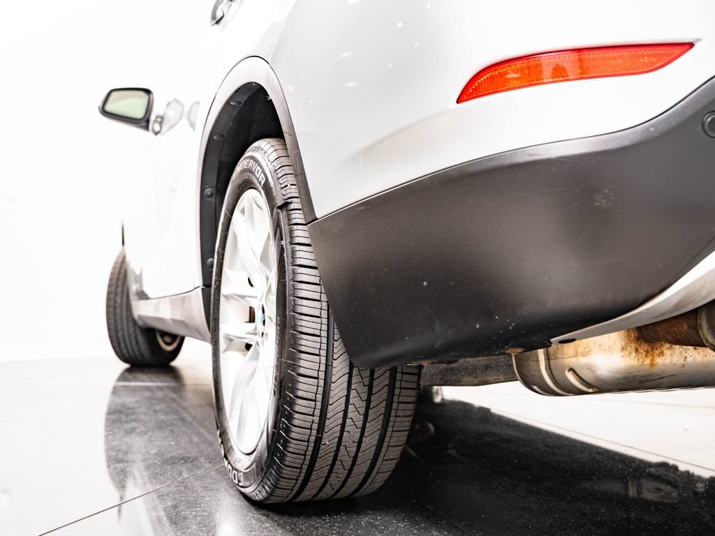 Used 2015 Glacier Silver Metallic BMW xDrive28i image 51