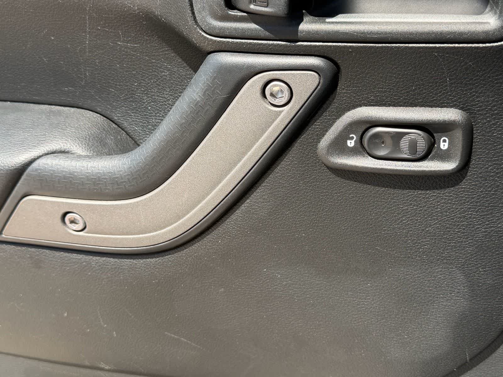 Used 2016 Black Clearcoat Jeep Sport image 15