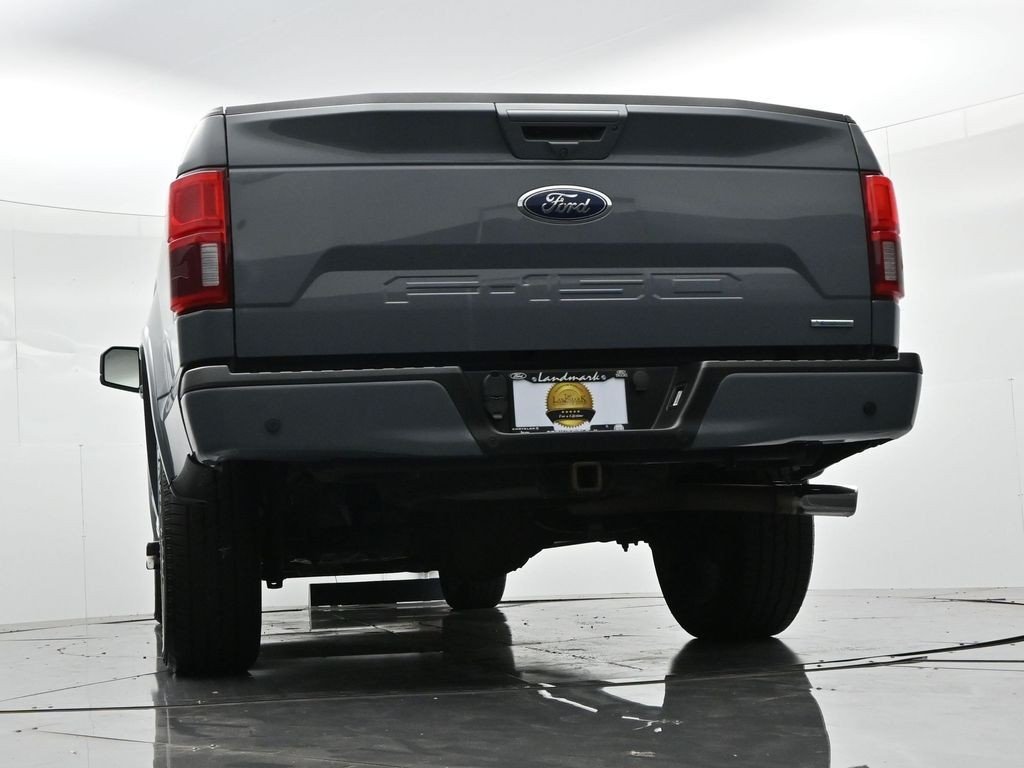 Used 2019 Gray Metallic Ford Lariat image 23
