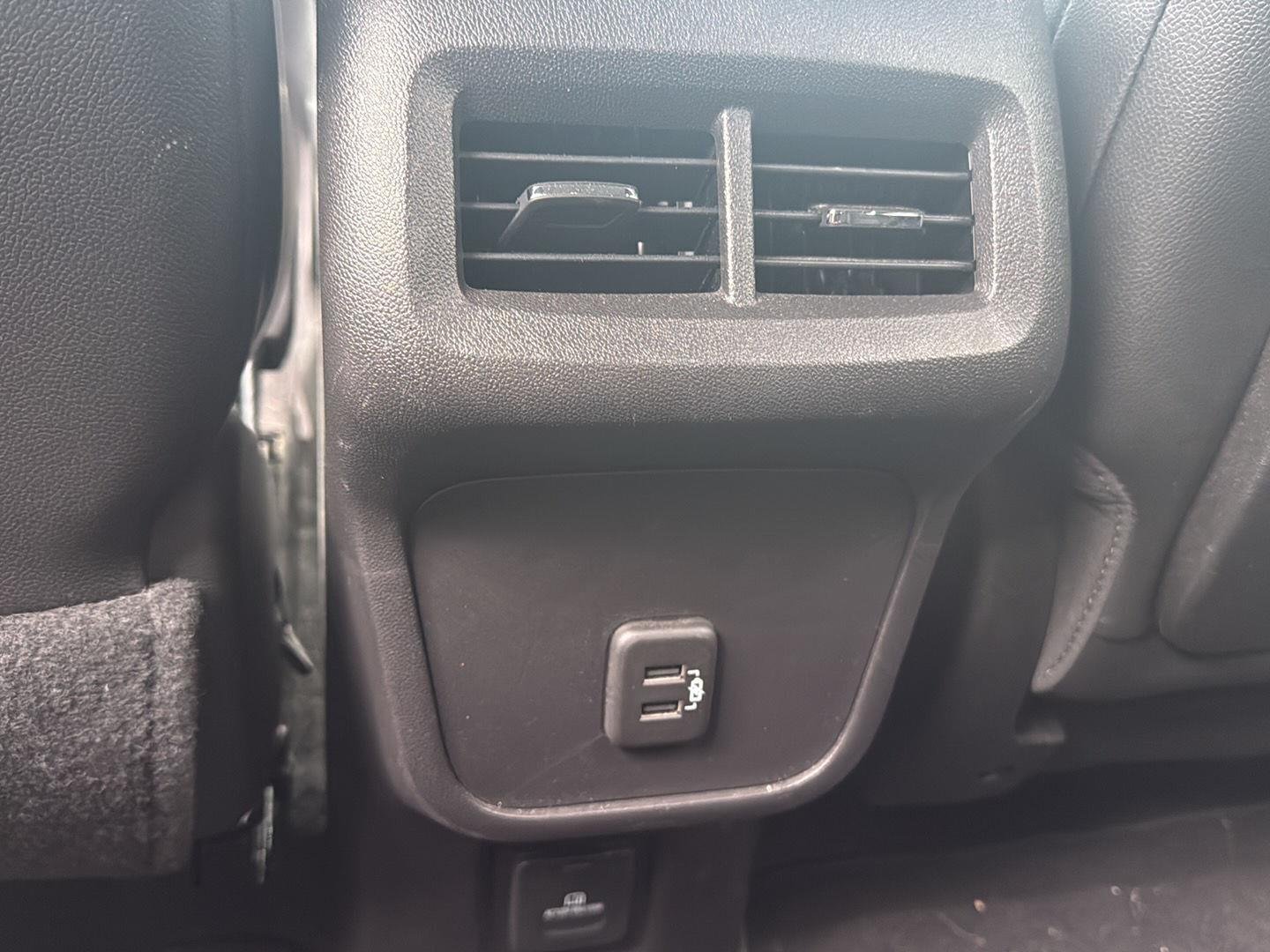 Used 2024 Summit White GMC AT4 image 20