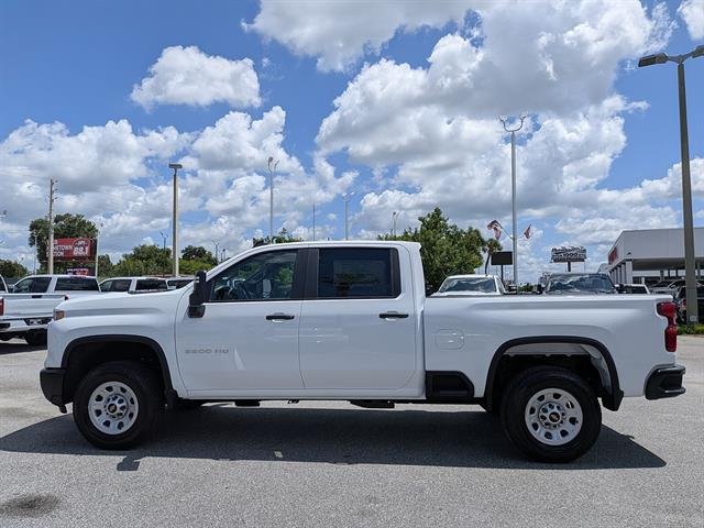 New 2026 Summit White Chevrolet WT image 6