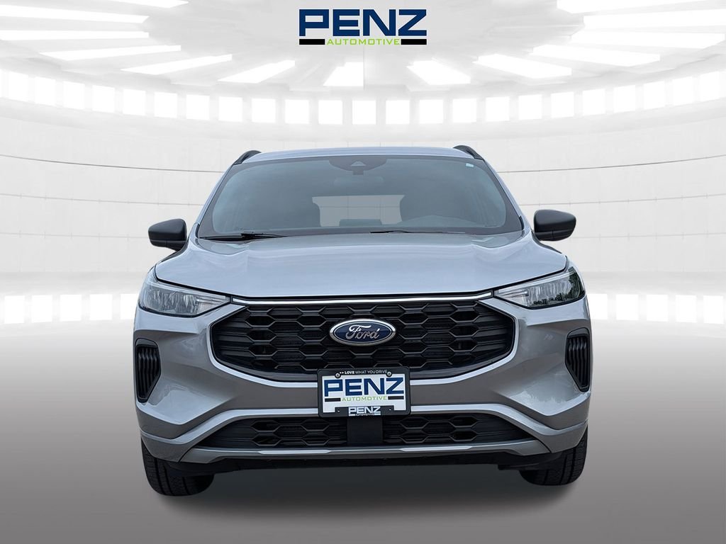 Used 2023 Ford Escape ST-Line with VIN 1FMCU9MN8PUA48520 for sale in Rochester, Minnesota