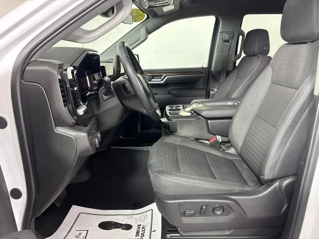 Used 2026 Summit White Chevrolet RST image 19