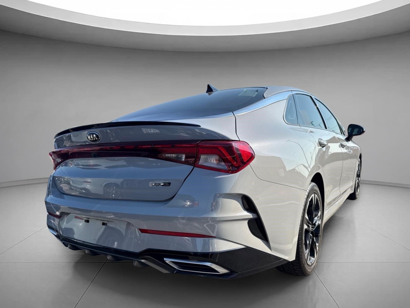 Used 2021 Wolf Gray Kia GT-Line image 14