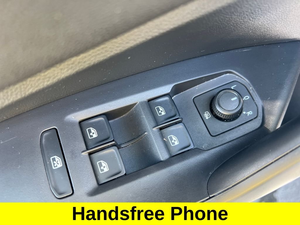 Used 2020 Gray Volkswagen SEL Premium image 5