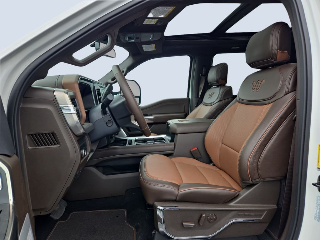 New 2026 Star White Metallic Tri-Coat Ford F-250® King Ranch® image 14