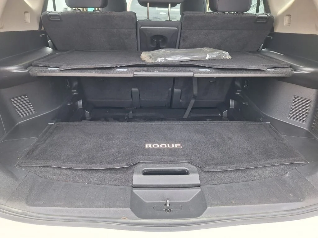 Certified Used 2017 White Nissan S image 25