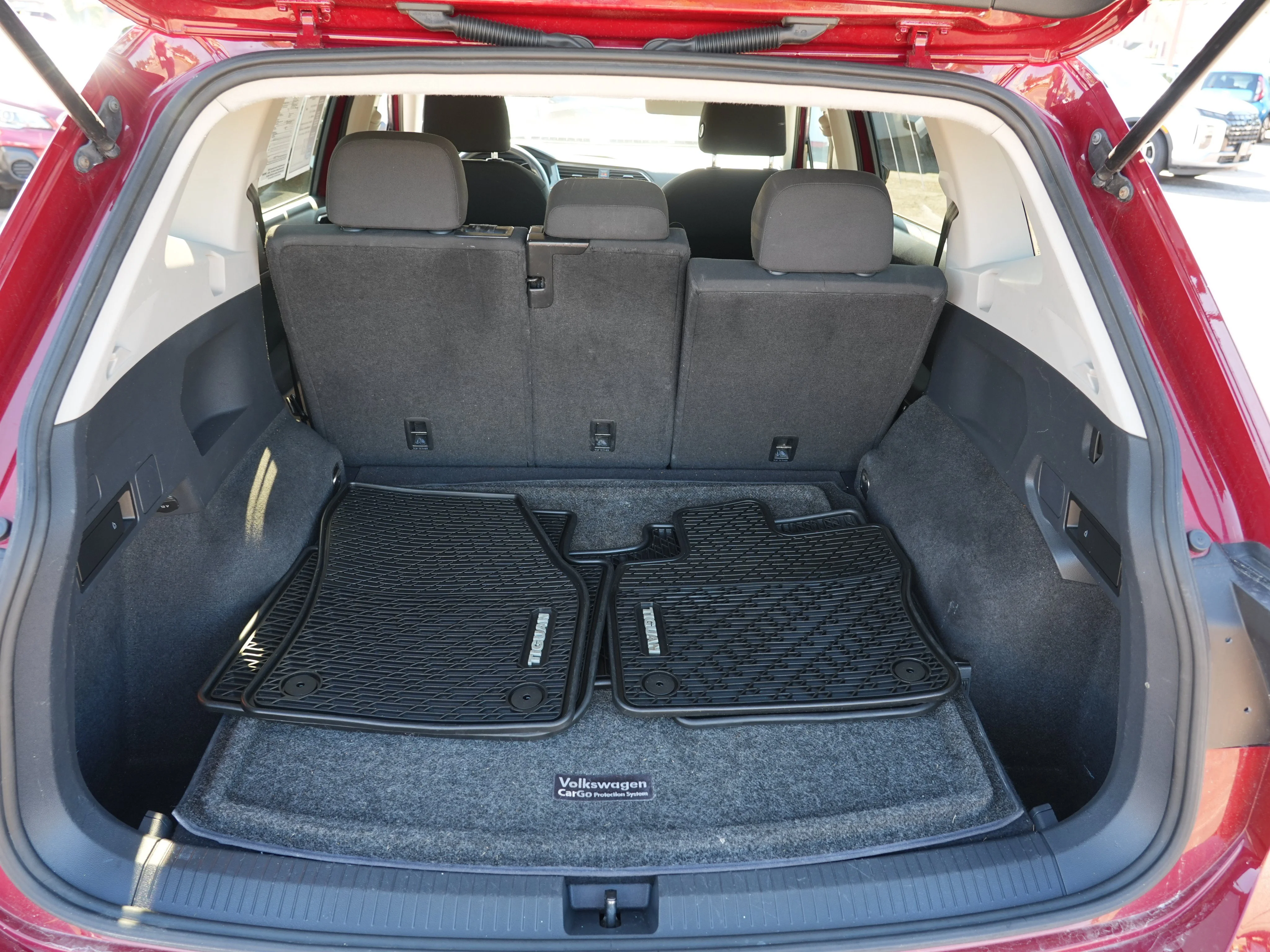 Used 2018 Cardinal Red Metallic Volkswagen S image 26