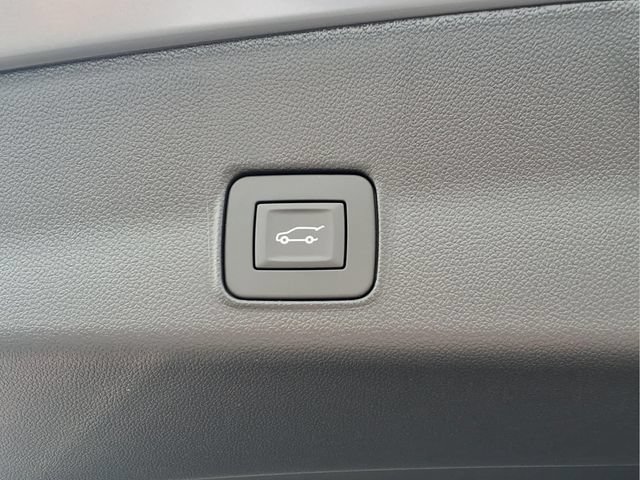 New 2026 Sterling Gray Metallic Chevrolet RS image 19