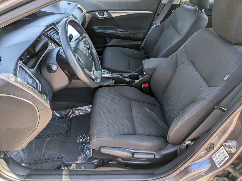 Used 2015  Honda EX image 16