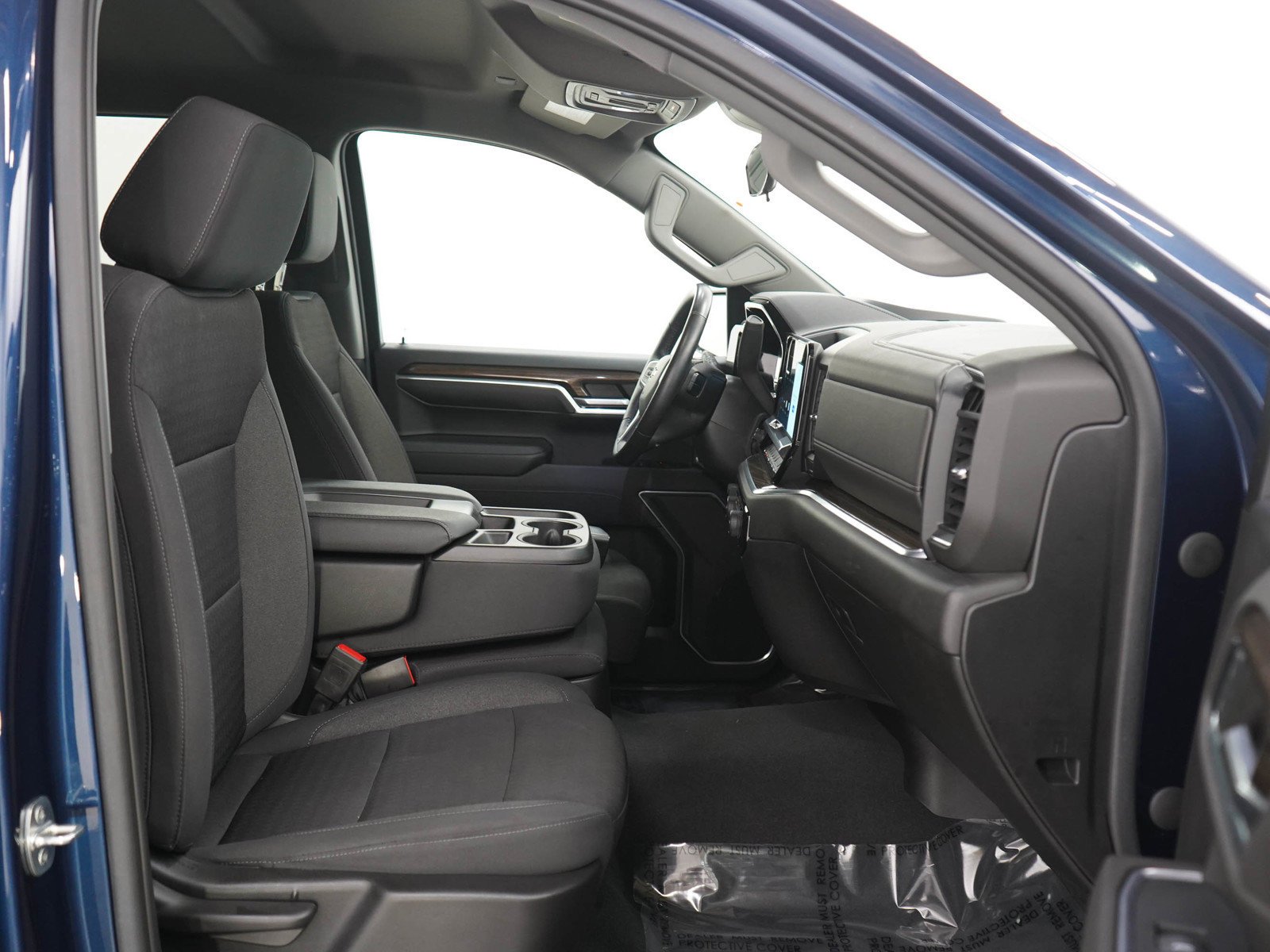 Used 2022 Northsky Blue Metallic Chevrolet LT image 11