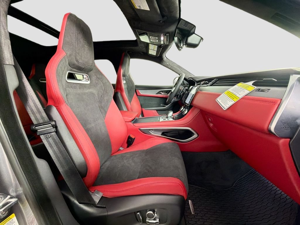 2026 Jaguar F-Pace SVR - Photo 29