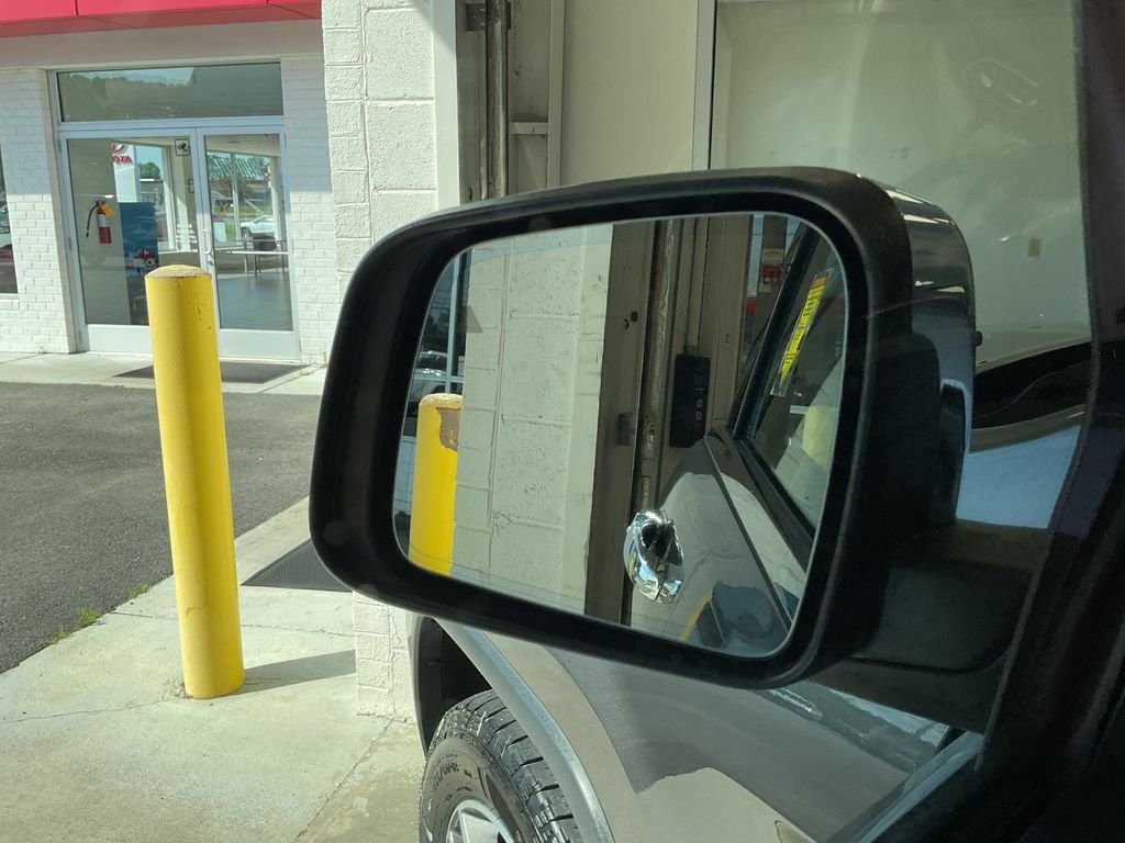 Used 2019 Gray Jeep Limited image 15