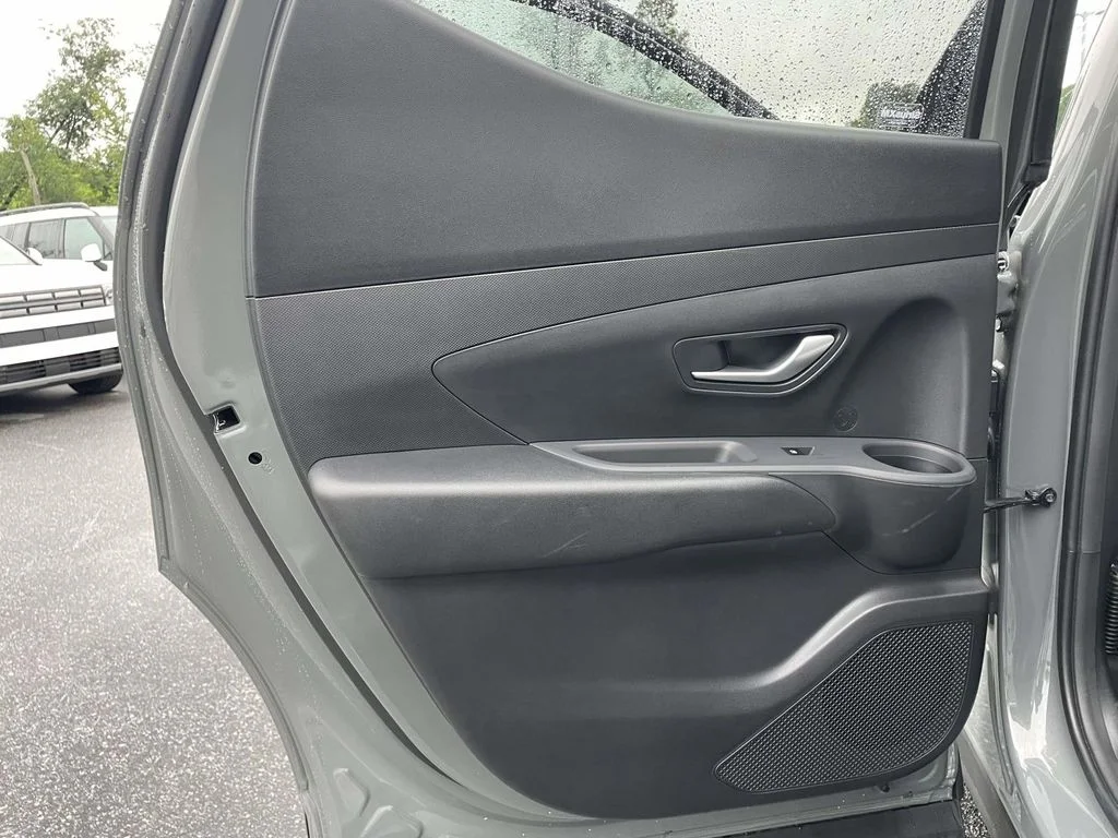 Used 2026 Hampton Gray Hyundai SEL image 2