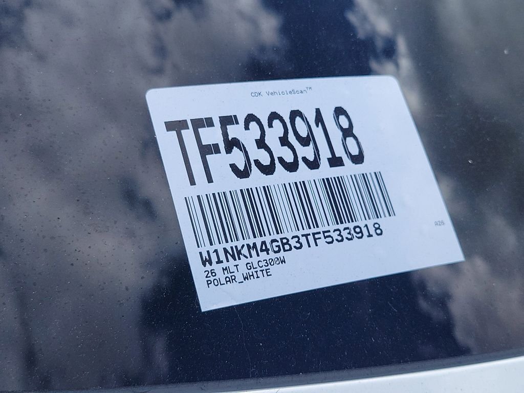 New 2026 Polar White Mercedes-Benz GLC 300 image 31