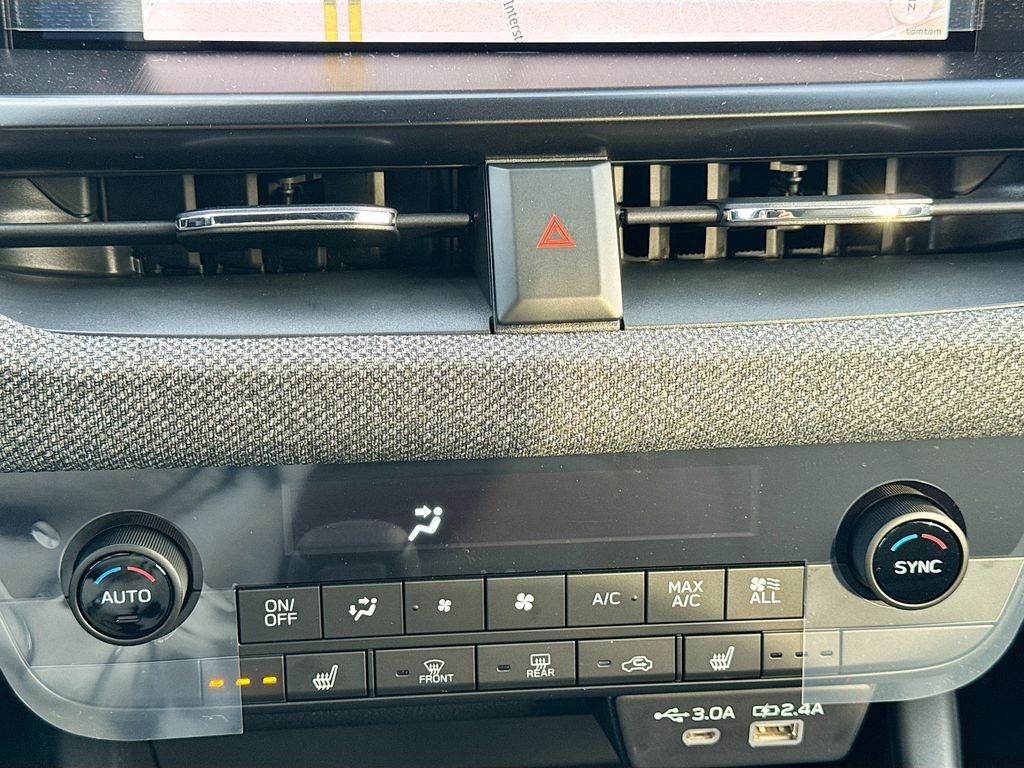 2026 Subaru Outback Limited - Photo 18