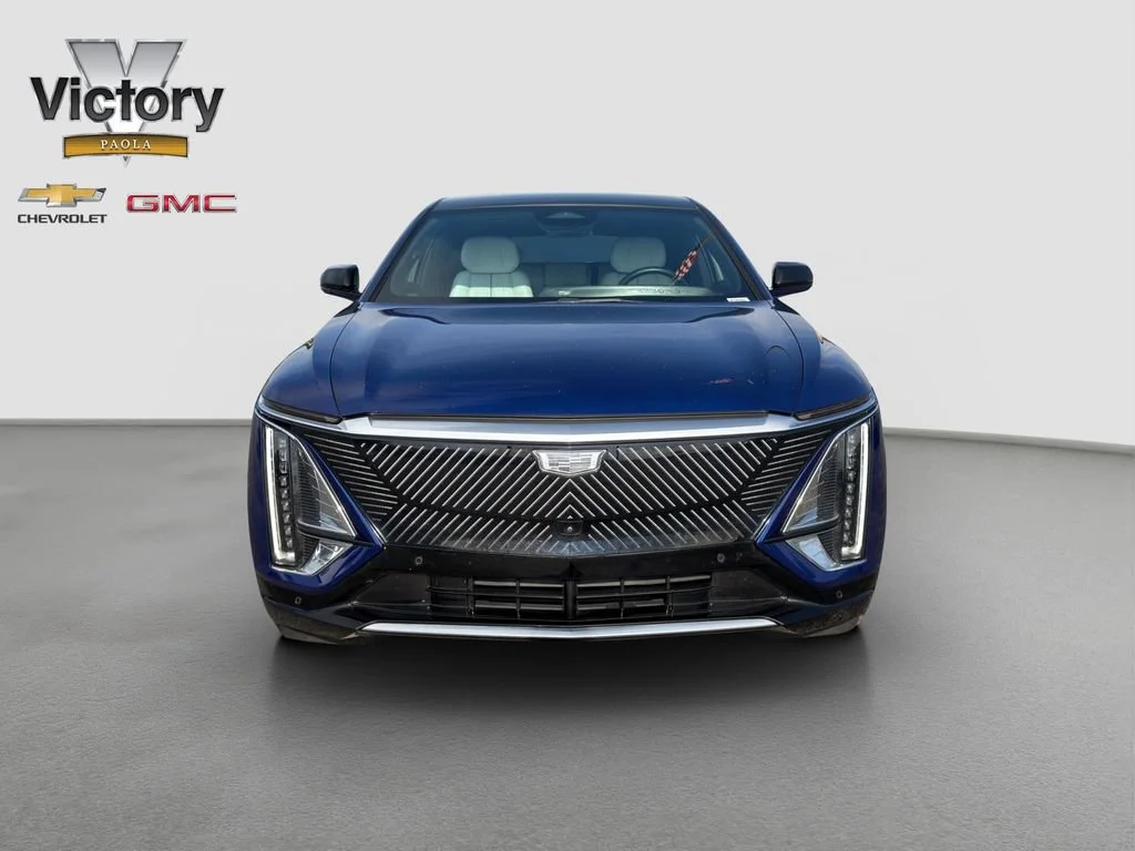 Used 2024 Cadillac LYRIQ Luxury 1 with VIN 1GYKPPRL6RZ126960 for sale in Paola, KS