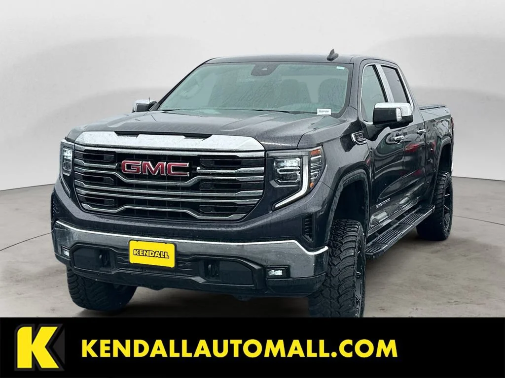 2023 GMC Sierra 4WD Crew Cab Short Box SLT's photo