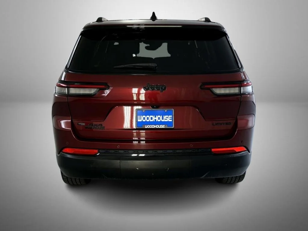 Used 2022 Red Jeep Limited image 6