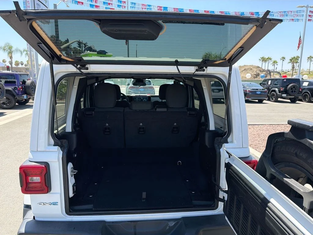 Used 2024 White Jeep Sahara 4xe image 19
