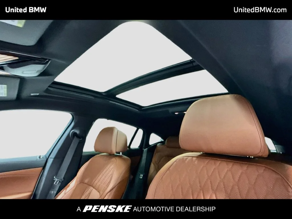 New 2027 Mineral White Metallic BMW xDrive40i image 19
