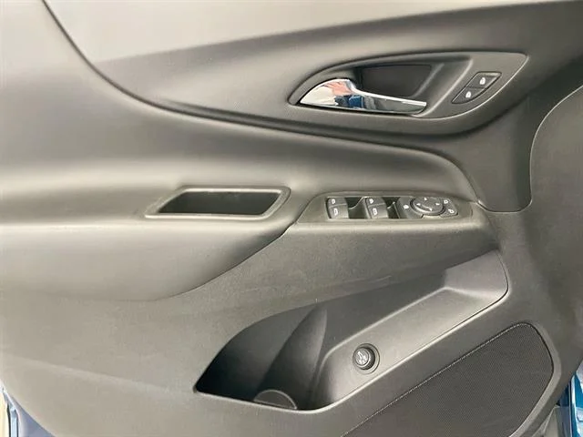Used 2020 BLUE Chevrolet LT image 22