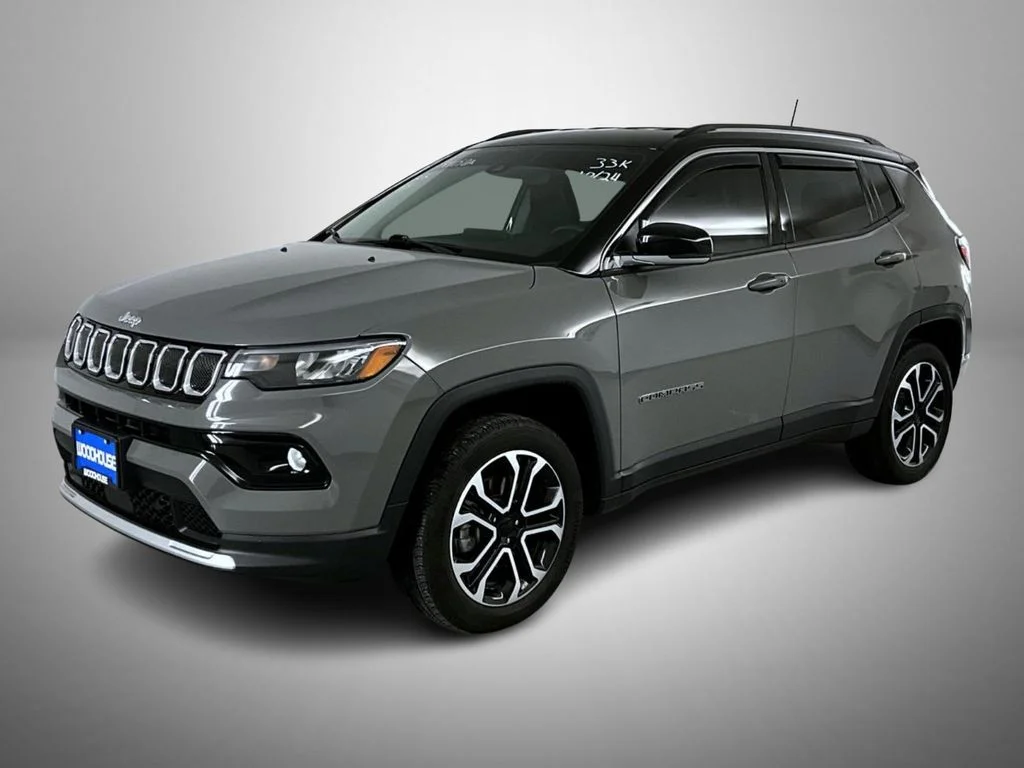 2022 Jeep Compass Limited 4X4's photo
