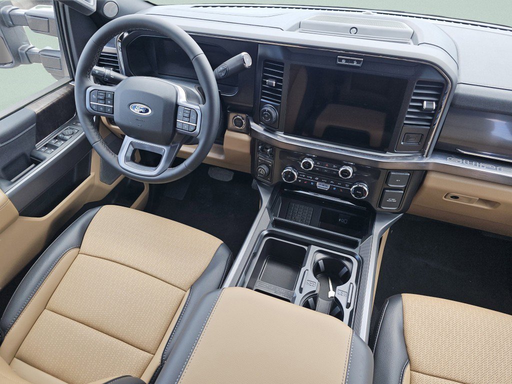 New 2026 Star White Metallic Tri-Coat Ford King Ranch image 31