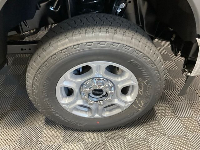 New 2026 Carbonized Gray Metallic Ford F-350® XLT image 28