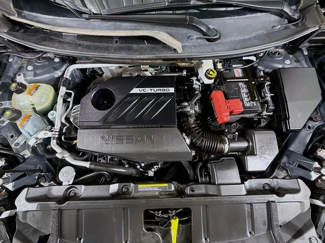 Used 2025 Gray Nissan SV image 28