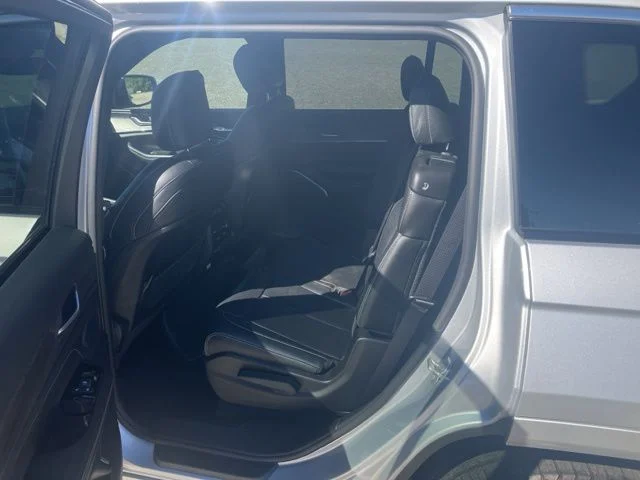 2023 Jeep Grand Cherokee L Overland - Photo 16