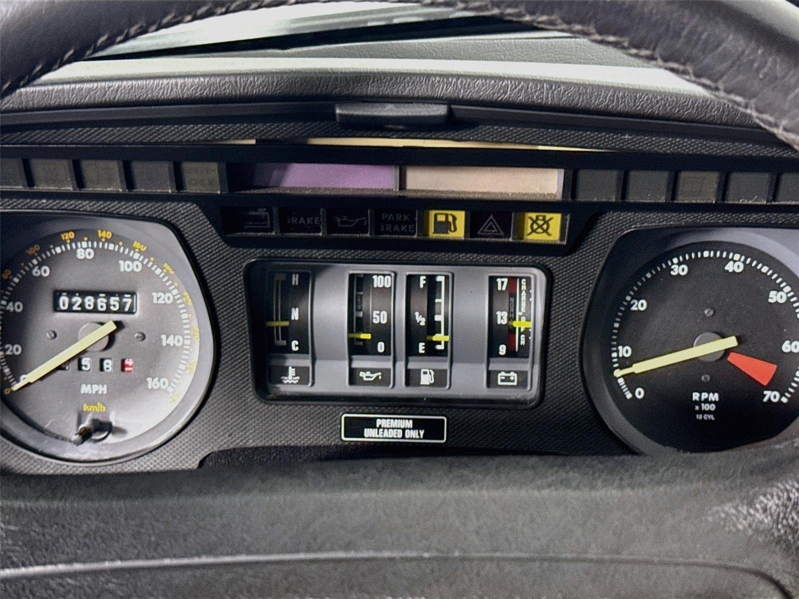 Used 1991 White Jaguar V12 image 13