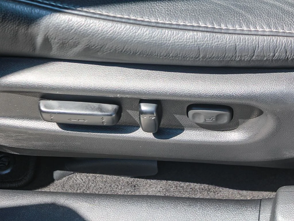 2025 Honda Passport EX-L - Photo 22