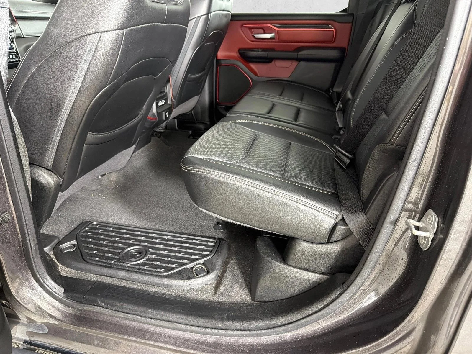 Used 2020 Granite Crystal Metallic Clearcoat Ram Rebel image 21