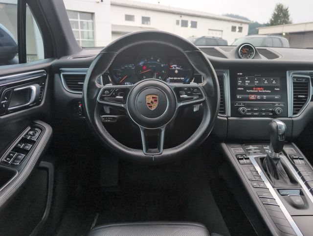 Used 2017 Volcano Grey Metallic Porsche Base image 18