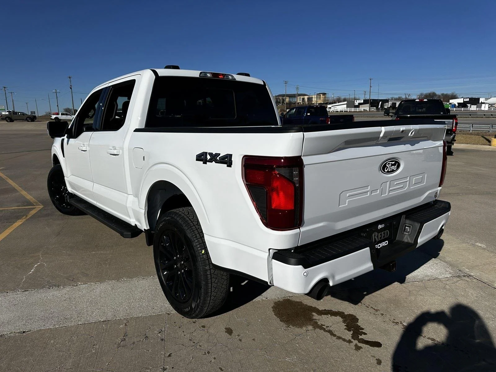 New 2026 Oxford White Ford XLT image 7