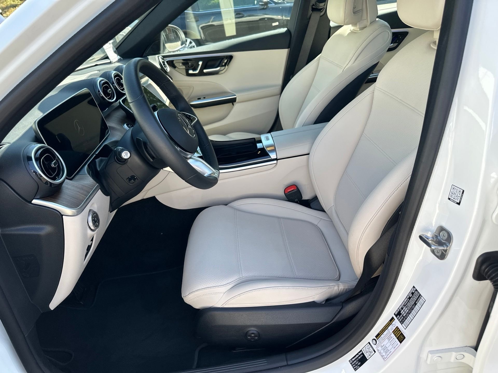Used 2026 White Mercedes-Benz C 300 image 7