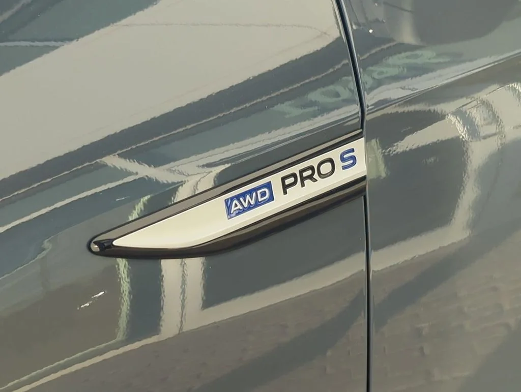 2025 Volkswagen ID.4 PRO S - Photo 29