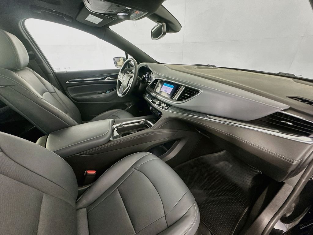 Used 2023 Ebony Twilight Metallic Buick Essence image 30