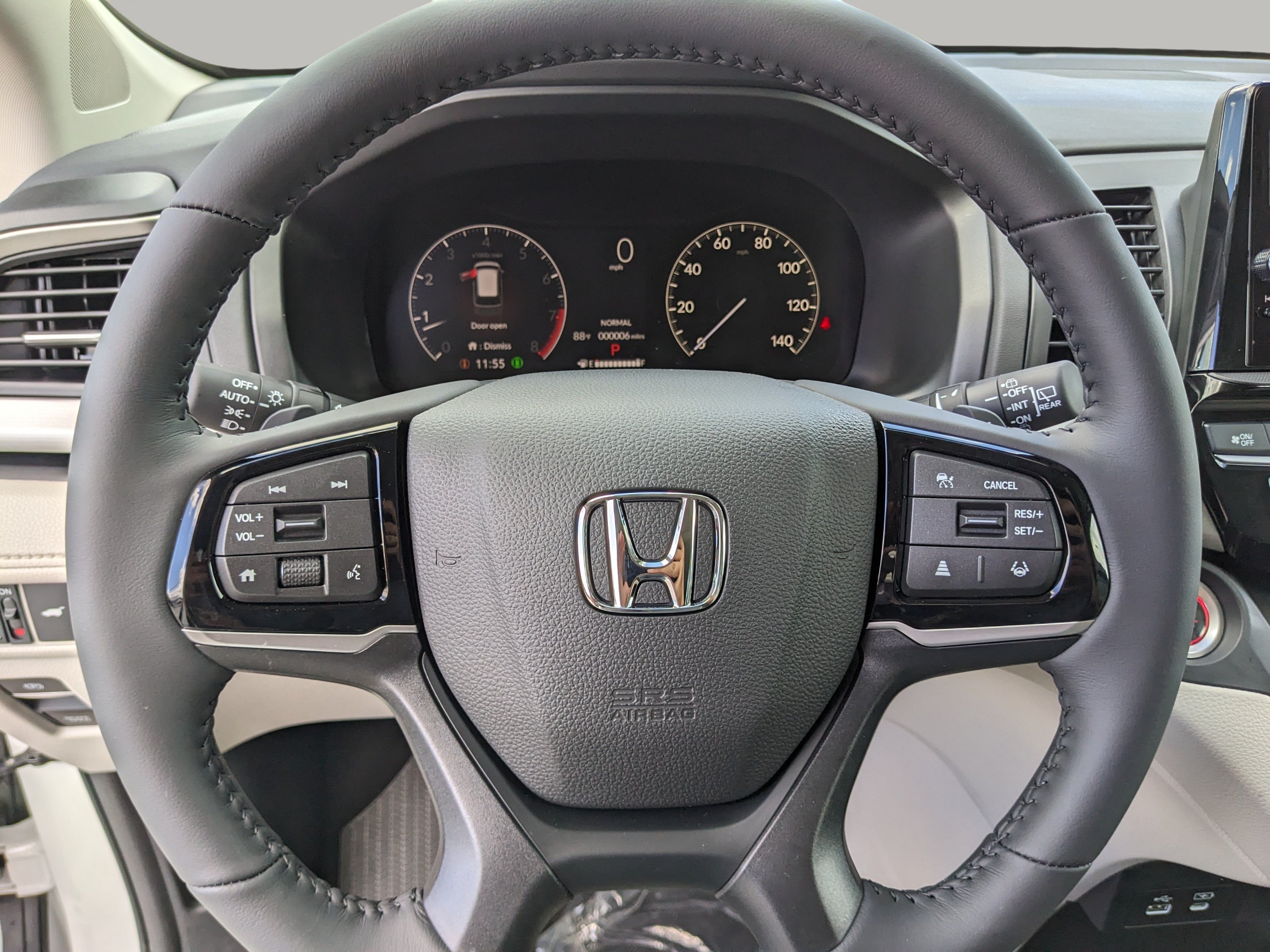 New 2027 Platinum White Pearl Honda EX-L image 37